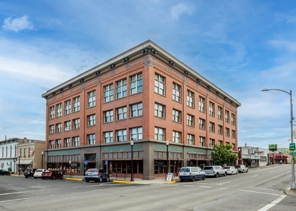312 Court St - Photo 1