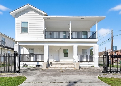 2202 Hutchins Street - Photo 1