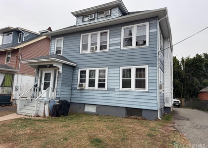 312 N 3rd Avenue - Photo 1