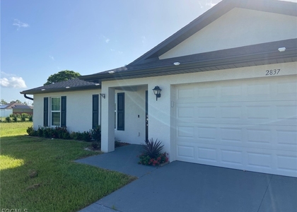 2837 Nw 24th Avenue - Photo 1