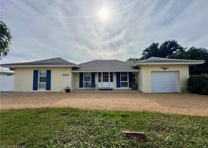 1249 Fruitland Avenue - Photo 1
