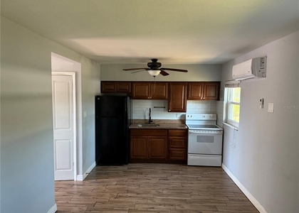 2807 41st Avenue N - Photo 1