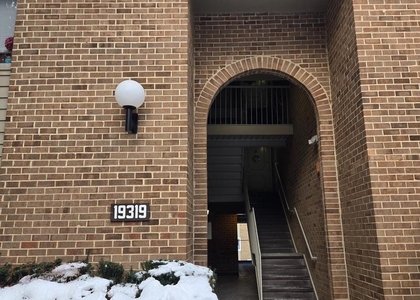 19319 Club House Road - Photo 1