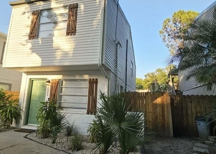 10213 N Ojus Drive - Photo 1