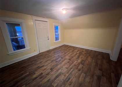 155 Willow Street - Photo 1
