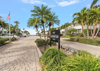 1065 Gulf Shore Boulevard N - Photo 1
