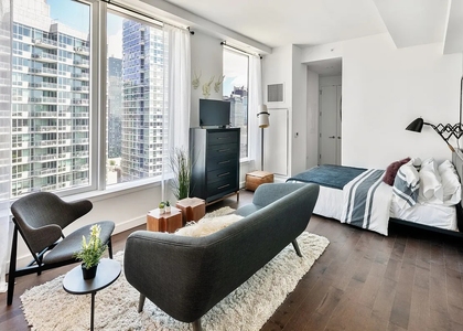 515 West 36th Street - Photo 1