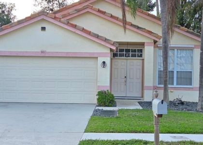 661 Lake Wellington Drive - Photo 1