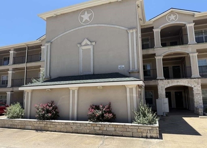 7039 Kingston Cove Lane - Photo 1