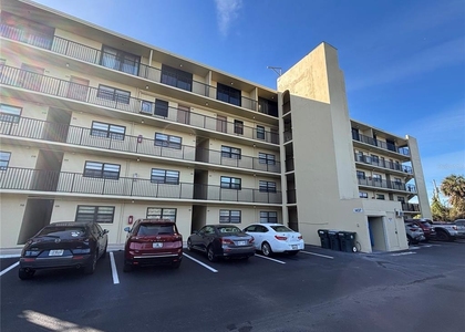 1433 N Atlantic Avenue - Photo 1
