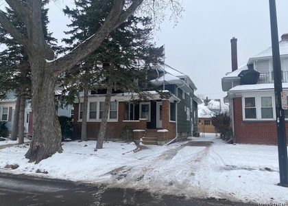27 Henley Road - Photo 1