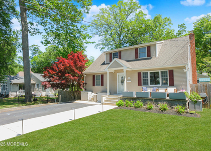 209 Woodcrest Road - Photo 1