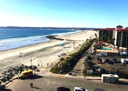 1720 Avenida Del Mundo - Photo 1