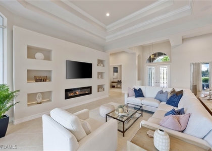 8950 Shenendoah Circle - Photo 1