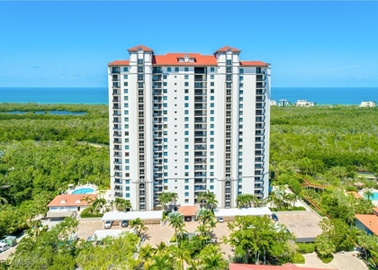 7225 Pelican Bay Boulevard - Photo 1