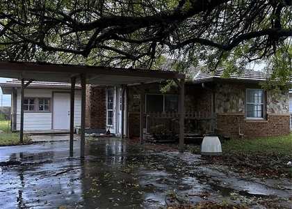 2018 N Avenue H - Photo 1