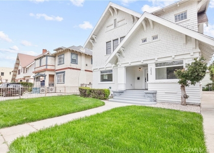 2636 S Normandie - Photo 1