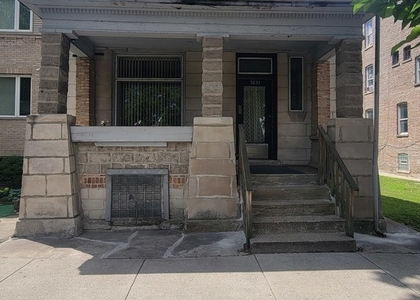 3231 W Flournoy Street - Photo 1