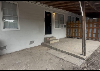 515 Margil Street - Photo 1