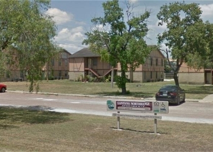 2200 N Adams Street - Photo 1