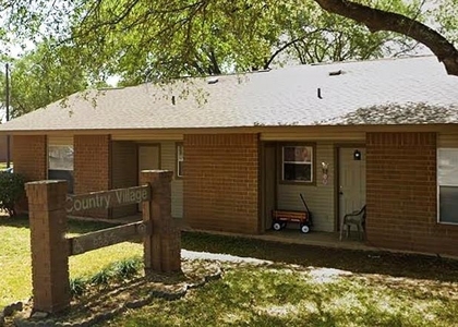606 E Kennedy Ave - Photo 1