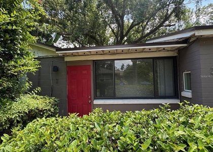2547 S Mills Avenue - Photo 1