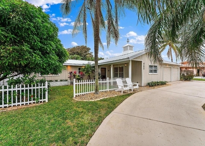 460 Sunrise Way - Photo 1