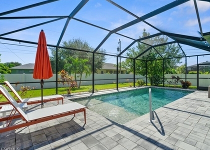 825 Se 5th Place - Photo 1