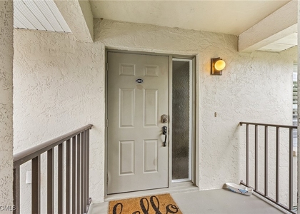 4205 Se 19th Avenue - Photo 1