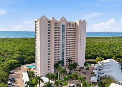 6101 Pelican Bay Boulevard - Photo 1