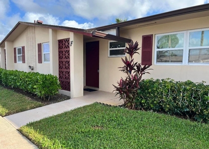 2980 Crosley Drive E - Photo 1