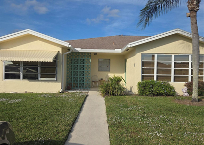 5349 Lakefront Boulevard - Photo 1