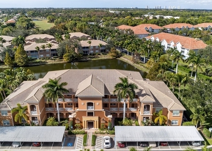 9601 Spanish Moss Way - Photo 1