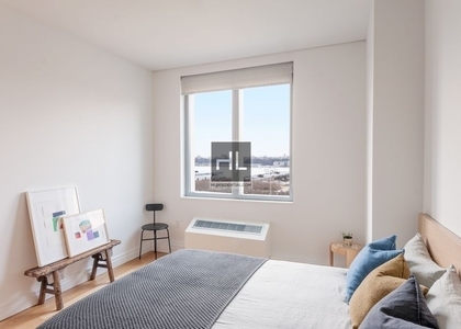 West 54th Street - Photo 1