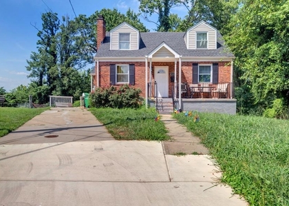 1604 Woodhill Court - Photo 1