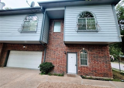 1819 N Fitzhugh Avenue - Photo 1