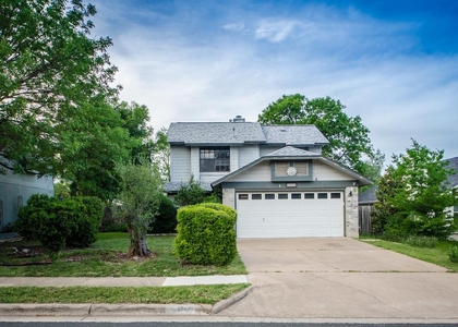 2112 Waterway Bnd - Photo 1