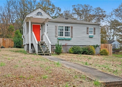 1124 Graymont Drive Sw - Photo 1