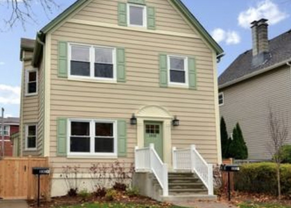 1838 Ashland Avenue - Photo 1