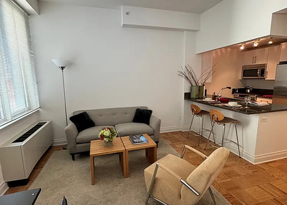 1510 Lexington Avenue - Photo 1