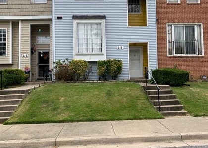 214 Castleton Terrace - Photo 1