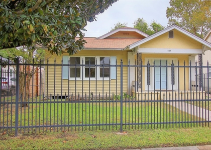 1127 Walling Street - Photo 1