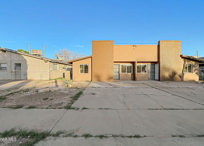 3016 Glen Drive - Photo 1