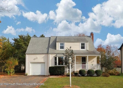 219 Elmwood Road - Photo 1