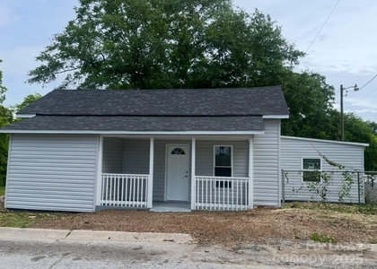 39 E White Street - Photo 1