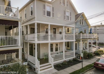 36 Heck Avenue - Photo 1