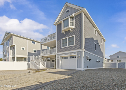 447 N Highway 35 - Photo 1