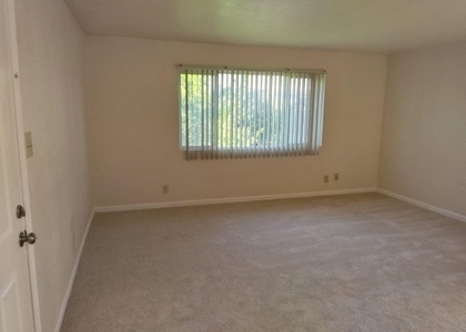 2131 Stanton Ave - Photo 1