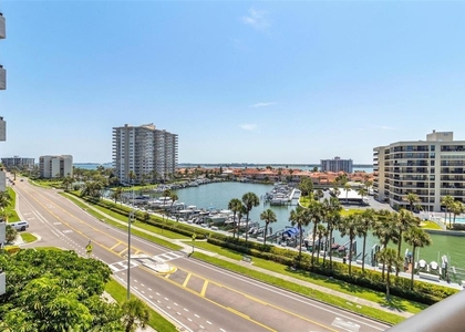 1660 Gulf Boulevard - Photo 1