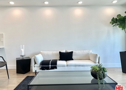 999 N Doheny Drive - Photo 1